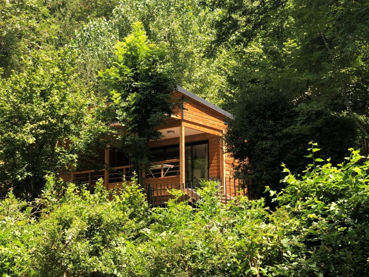 Camping Moulin De Chaules Saint-Constant Exteriér fotografie